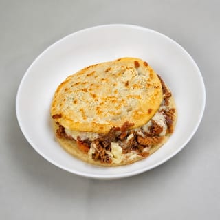 Lengua / Beef Tongue Gordita