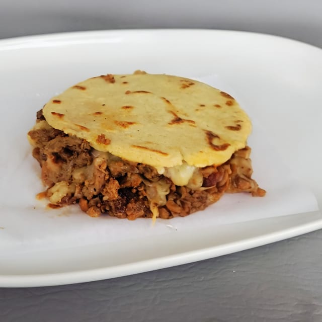 Chicken Fajita Gordita.