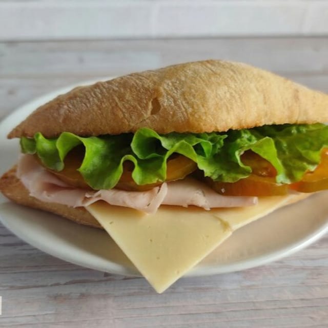 Torta Jamon.